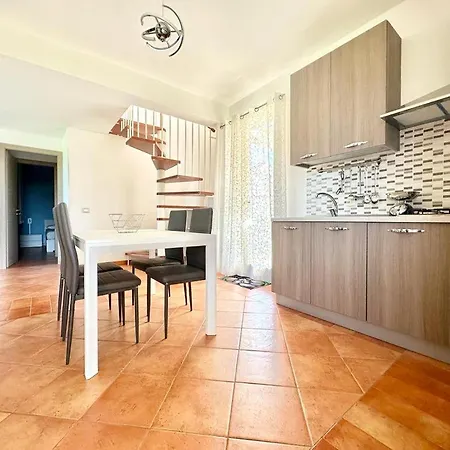 Sophy's Villa Lascari